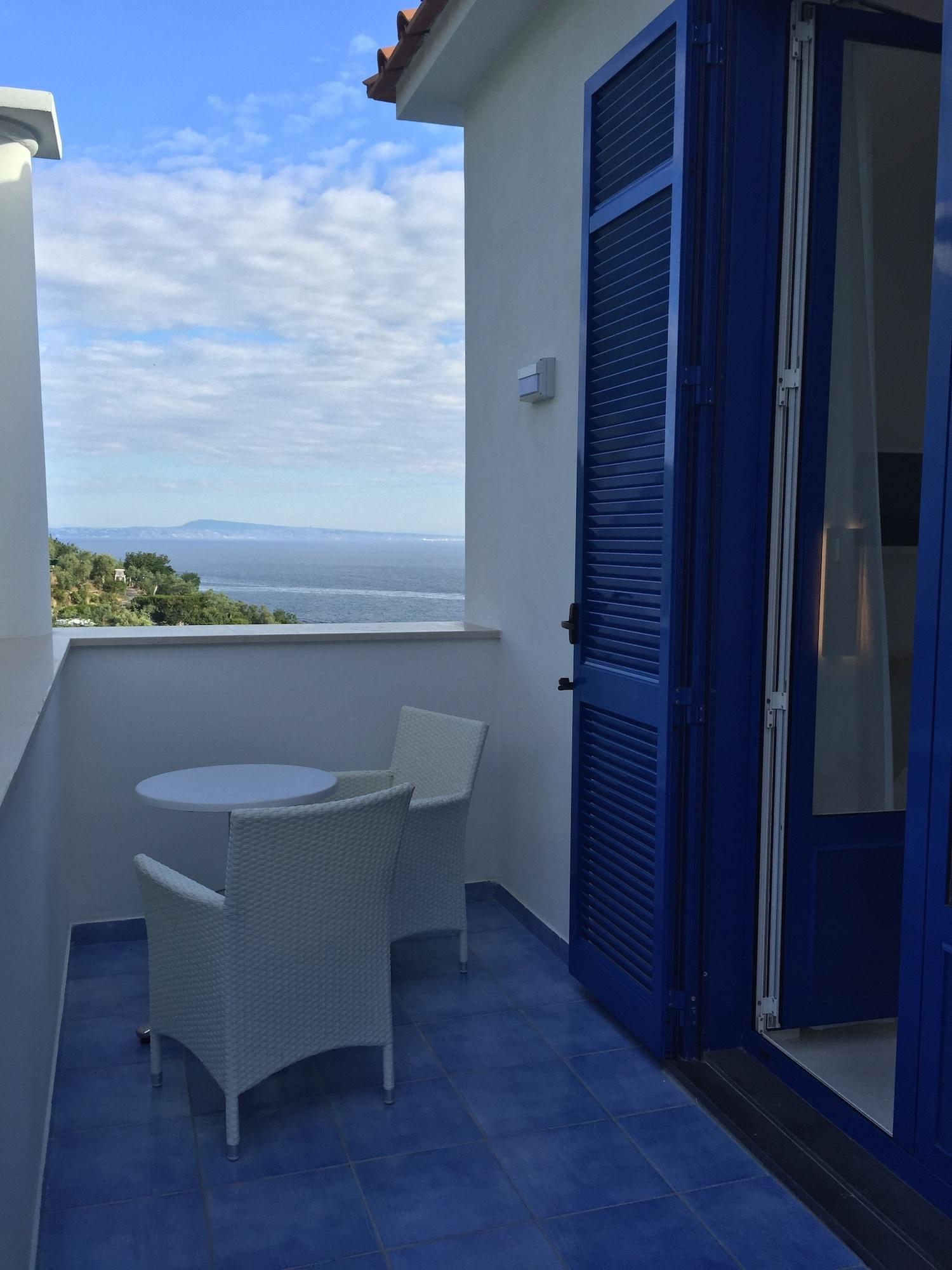 Boutique Hotel Helios (Adults Only) Sorrento Exteriör bild